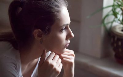What Is Betrayal Trauma Therapy (& How Can It Help You Recover from Infidelity)?